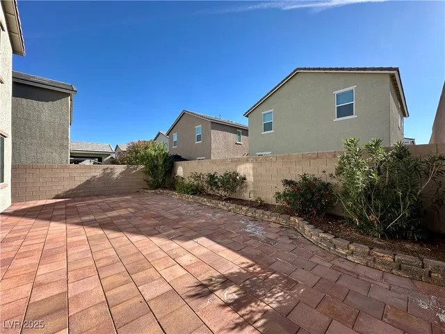 $1,900 | 8793 Candelabra Court, Las Vegas, NV 89113