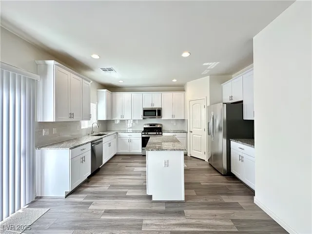 $1,900 | 8793 Candelabra Court, Las Vegas, NV 89113