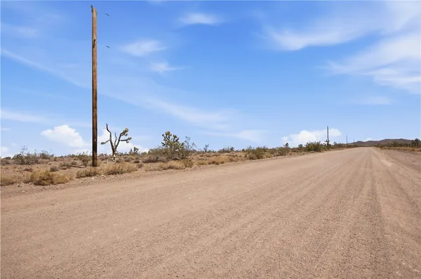 $55,000 | 8795 West McGrath Drive, White Hills, AZ 86445