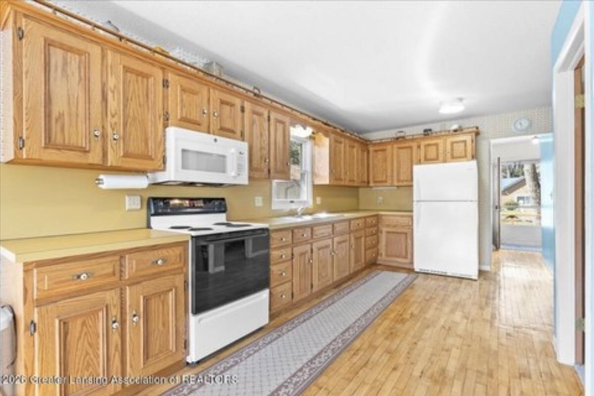 295 Arbor Road Lake, MI 48632 - Photo 4 of 5 Gallery Image 4
