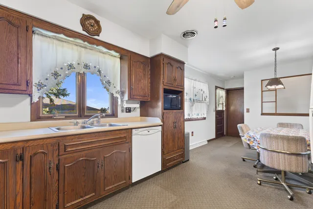 $499,900 | 4230 Michel Court, Caledonia, WI 53126