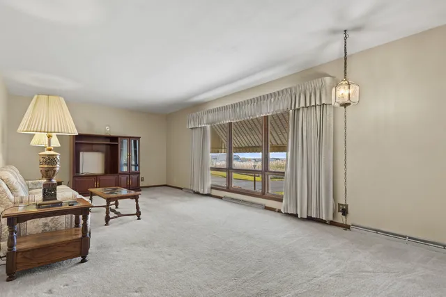 $499,900 | 4230 Michel Court, Caledonia, WI 53126