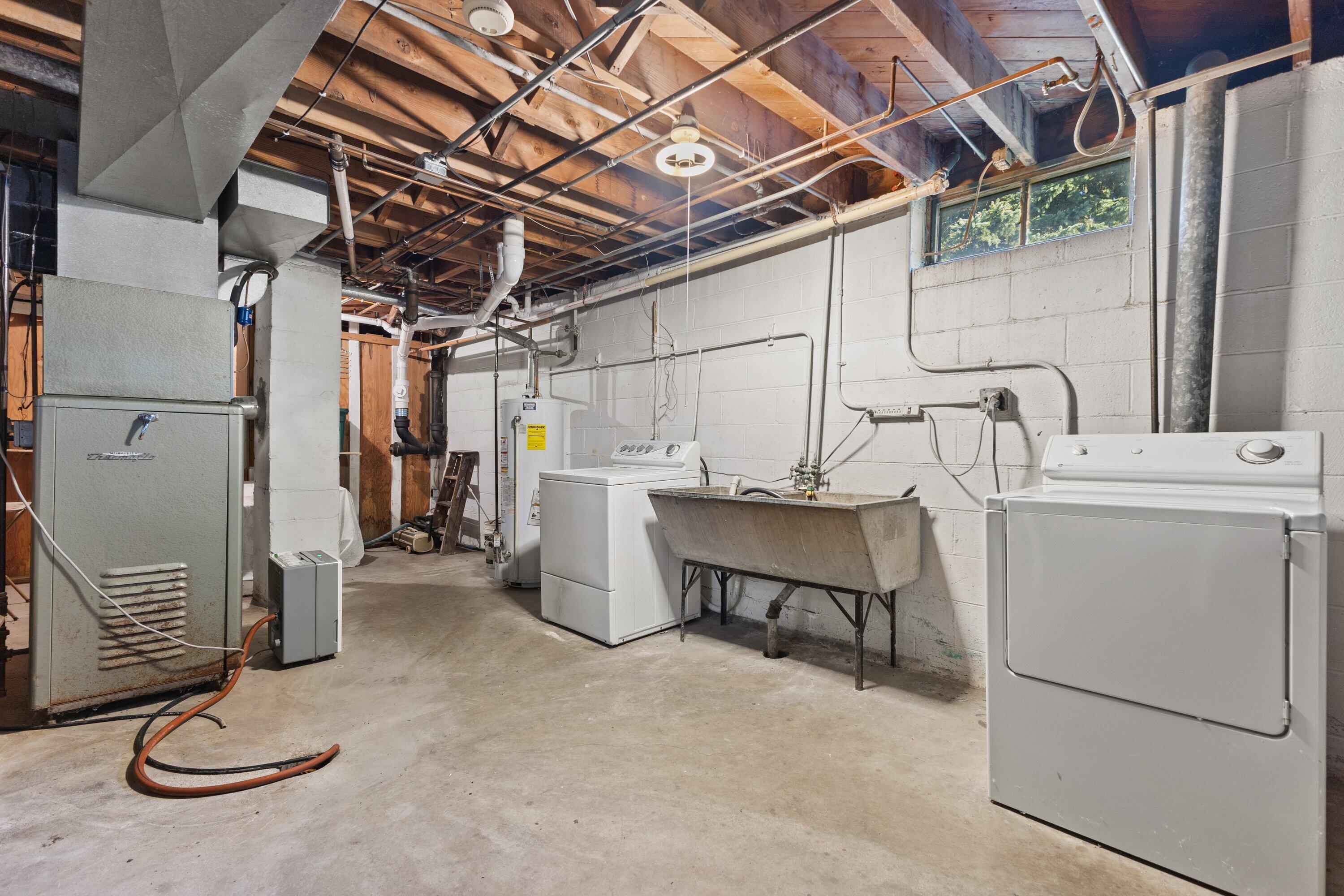 4230 Michel Court Caledonia, WI 53126 - Photo 40 of 41 IMG_2777