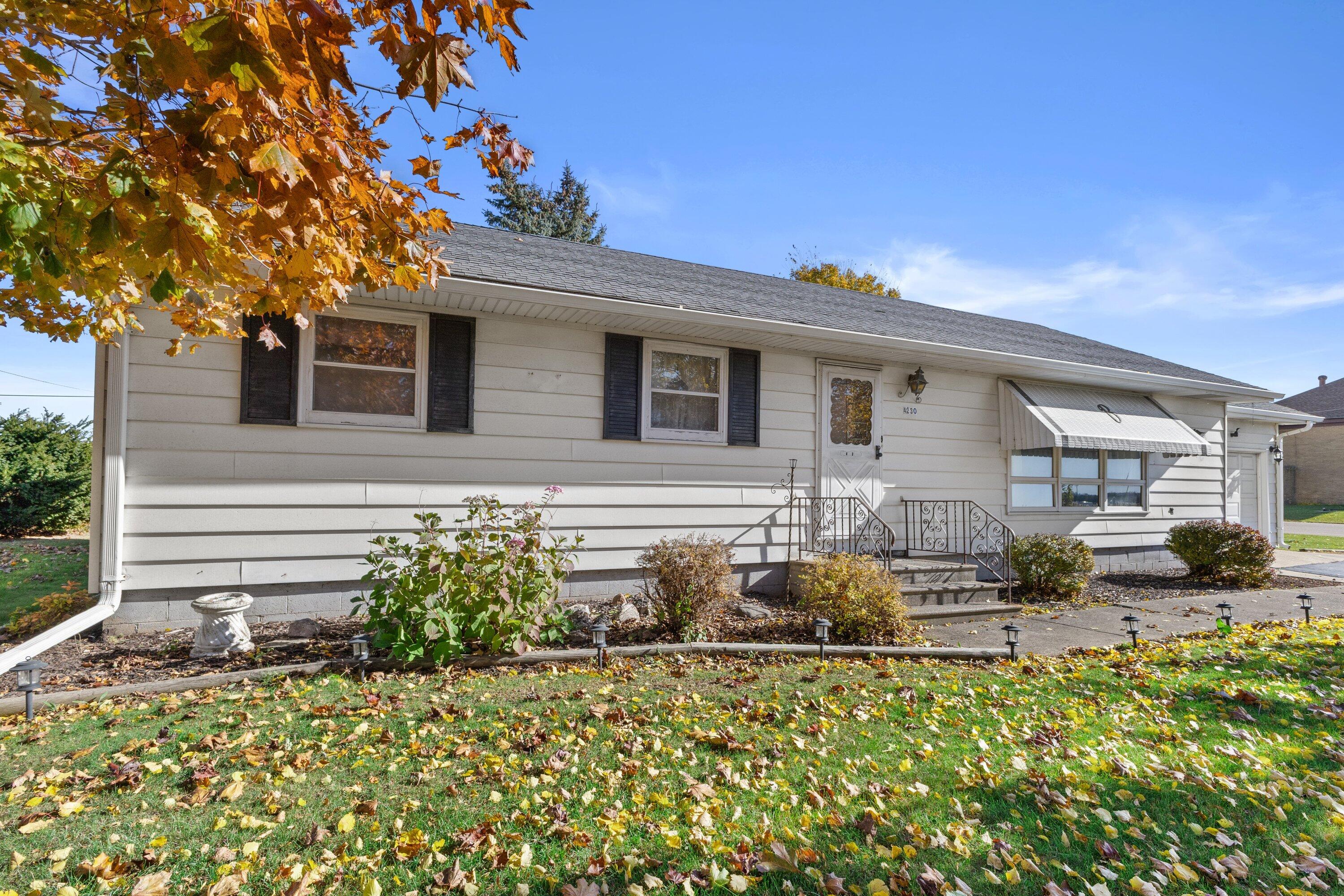 4230 Michel Court Caledonia, WI 53126 - Photo 9 of 41 IMG_2808