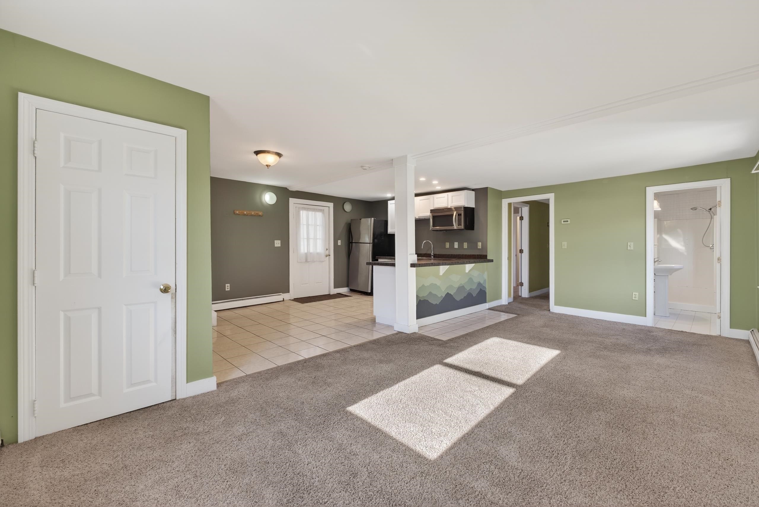 177 Main Street, Unit 3 Newmarket, NH 03857 - Photo 11 of 50