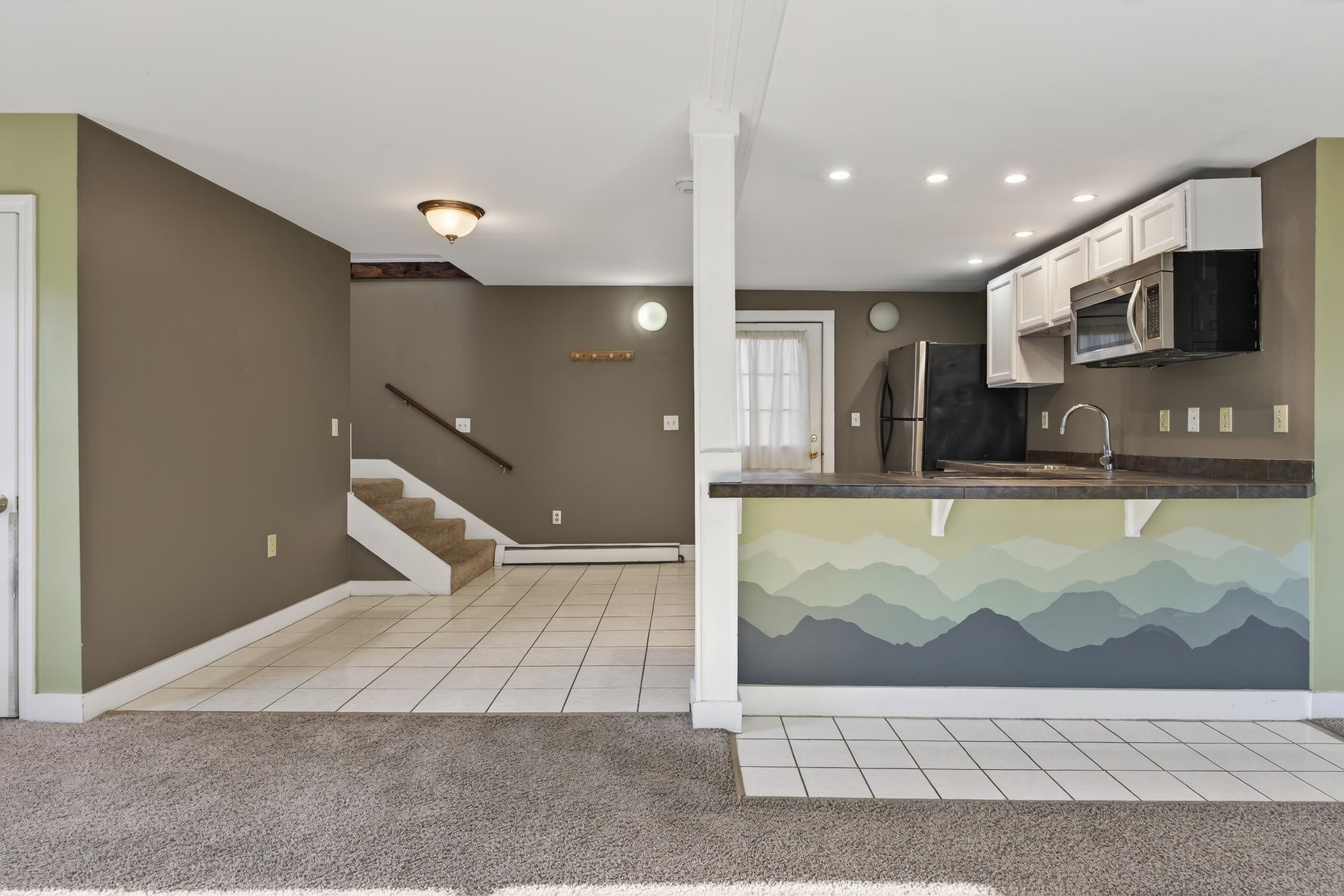 177 Main Street, Unit 3 Newmarket, NH 03857 - Photo 12 of 50