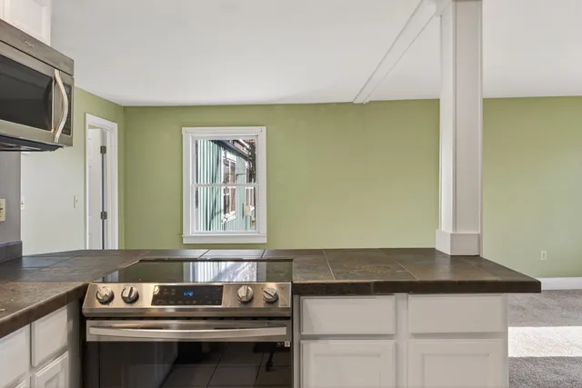 $369,000 | 177 Main Street, Unit 3, Newmarket, NH 03857