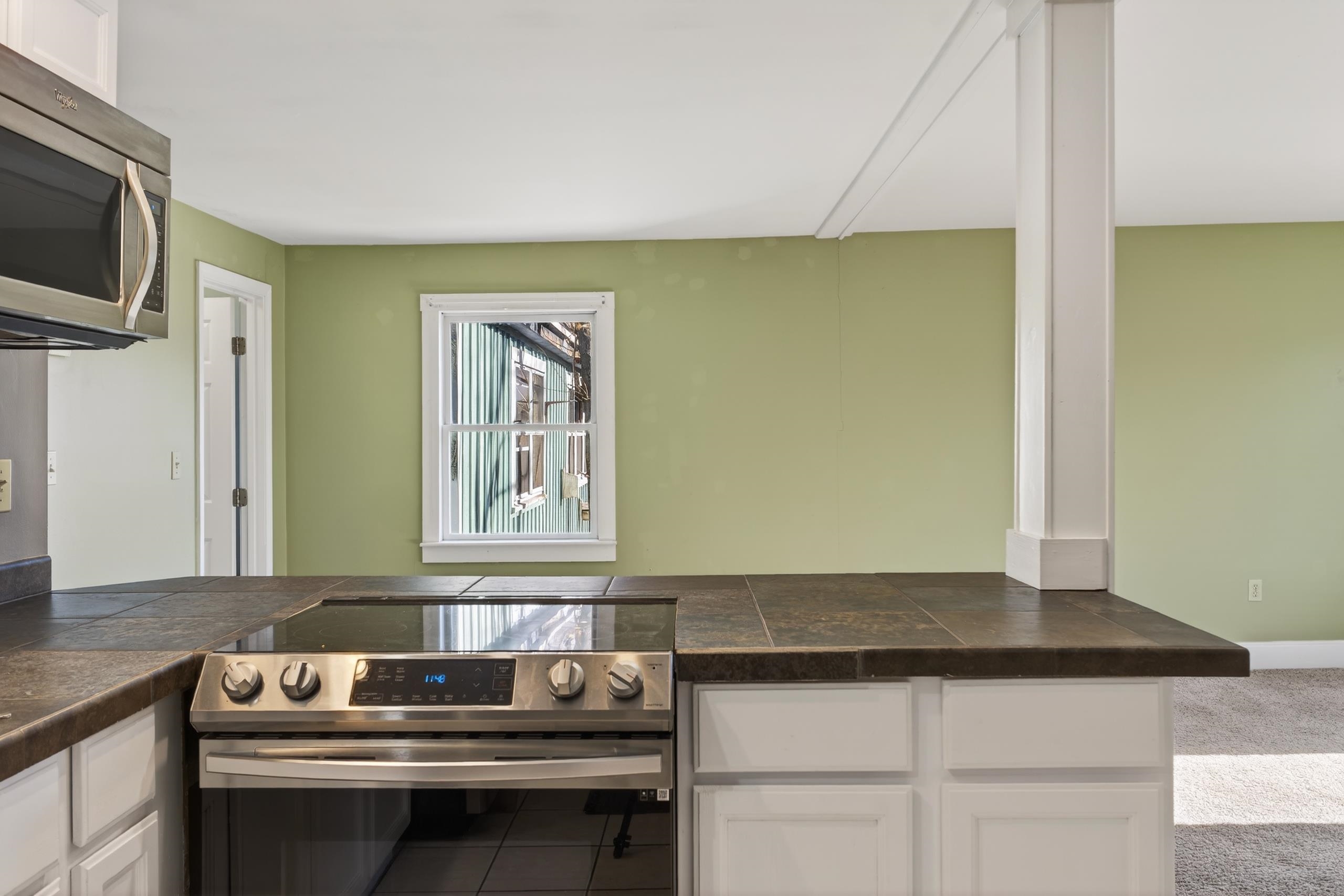 177 Main Street, Unit 3 Newmarket, NH 03857 - Photo 14 of 50