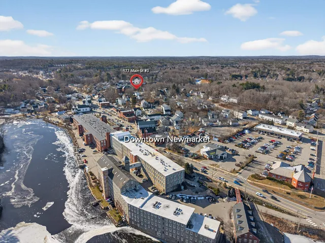 $369,000 | 177 Main Street, Unit 3, Newmarket, NH 03857