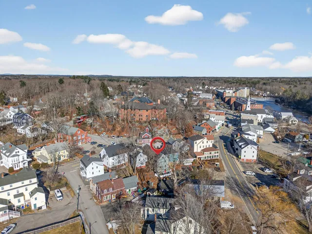 $369,000 | 177 Main Street, Unit 3, Newmarket, NH 03857