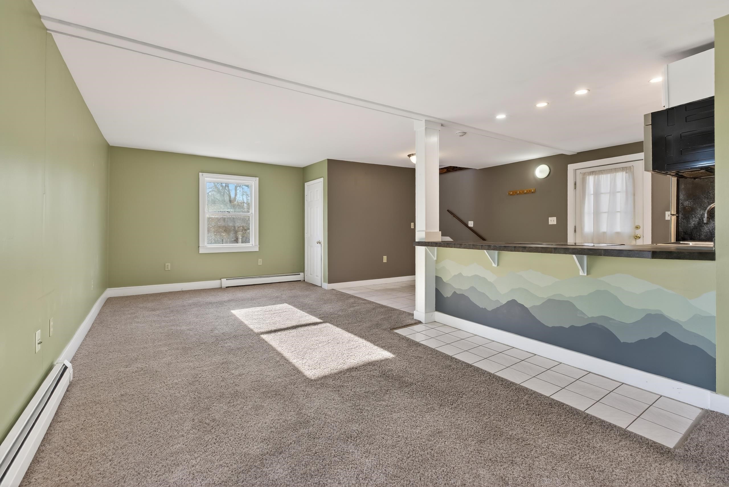 177 Main Street, Unit 3 Newmarket, NH 03857 - Photo 5 of 50