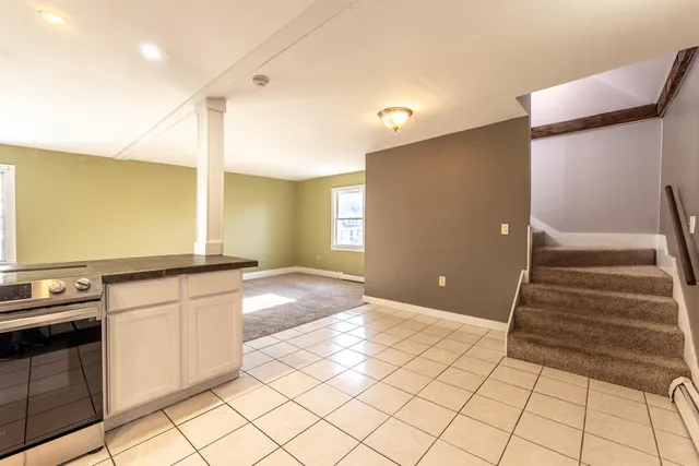 $369,000 | 177 Main Street, Unit 3, Newmarket, NH 03857