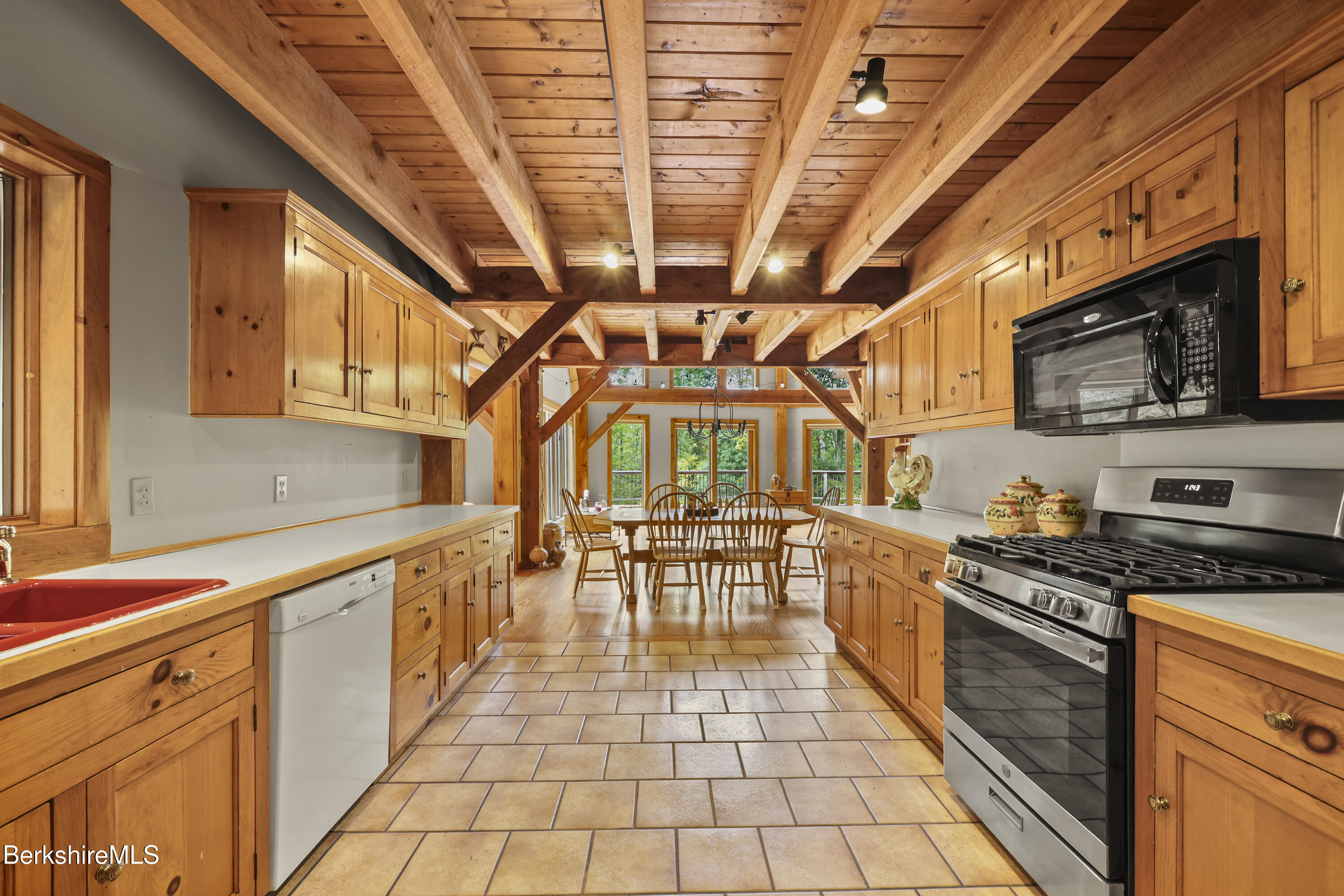 525 Rote Hill Road Sheffield, MA 01257 - Photo 16 of 62 55 Kitchen