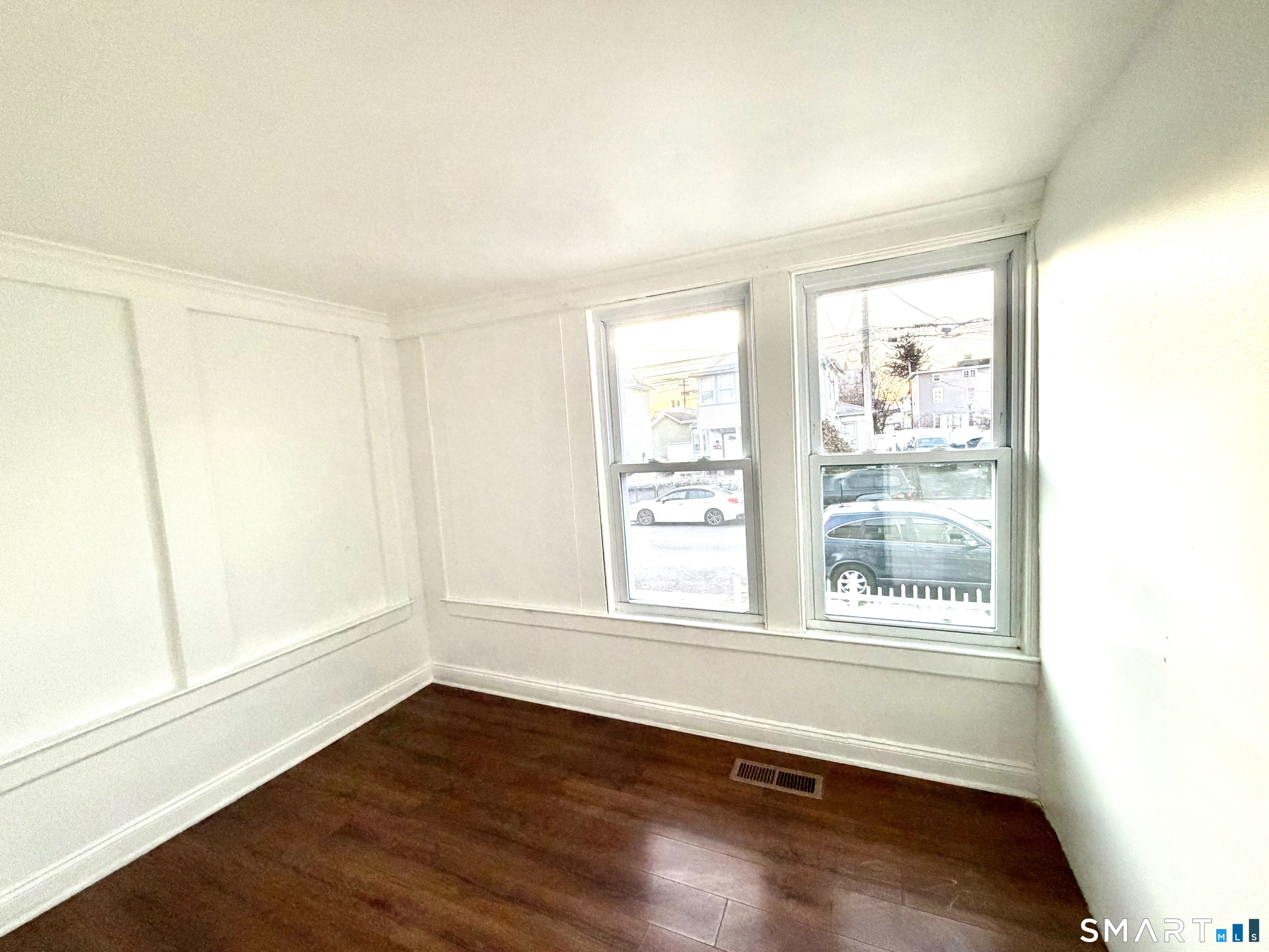 184 Park Street Bridgeport, CT 06608 - Photo 7 of 10