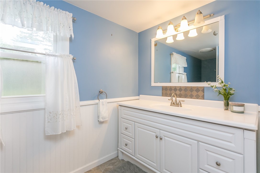 27 Alpine Drive Penfield, NY 14580 - Photo 18 of 30