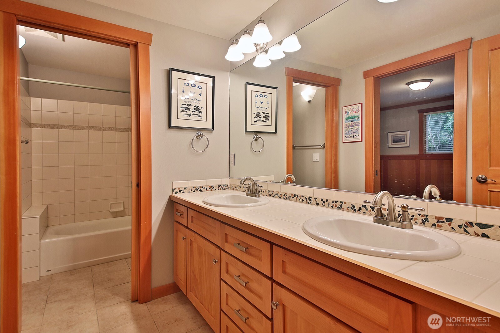 6292 Sahalee Court Clinton, WA 98236 - Photo 21 of 38