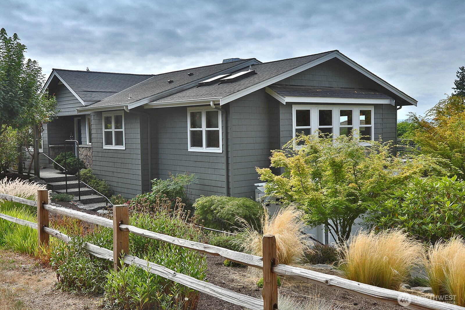 6292 Sahalee Court Clinton, WA 98236 - Photo 29 of 38