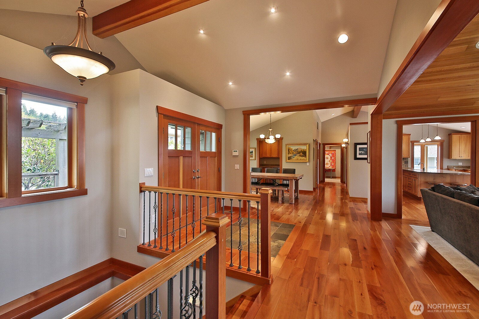 6292 Sahalee Court Clinton, WA 98236 - Photo 4 of 38