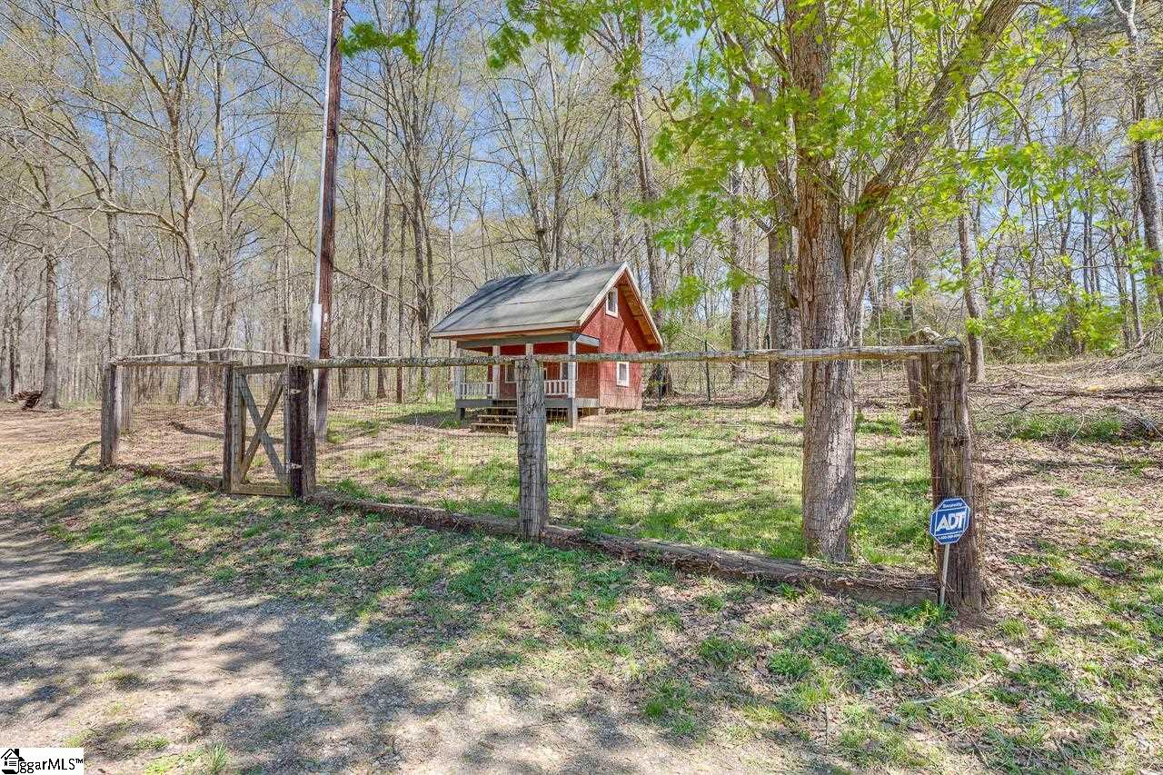 456 Brooks Road Belton, SC 29627 - Photo 8 of 36