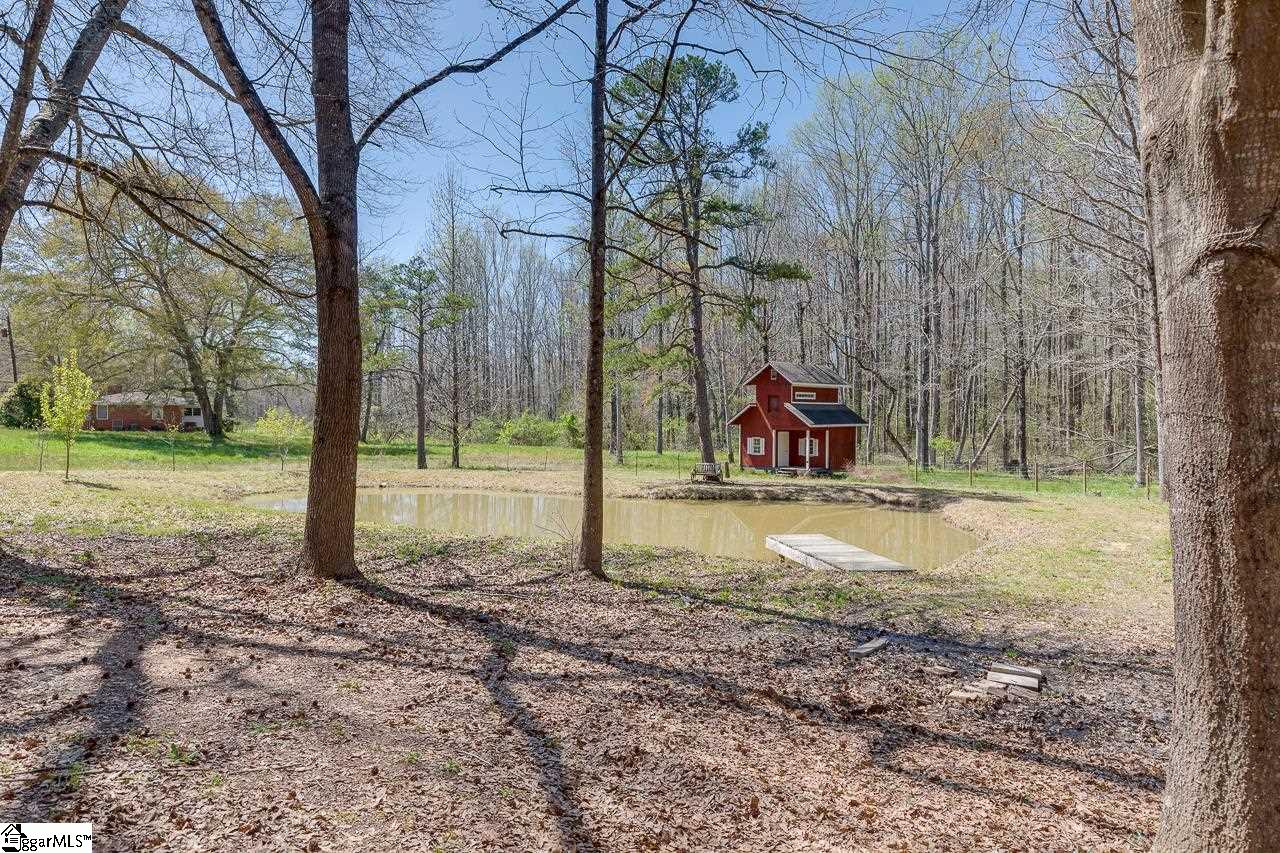 456 Brooks Road Belton, SC 29627 - Photo 10 of 36