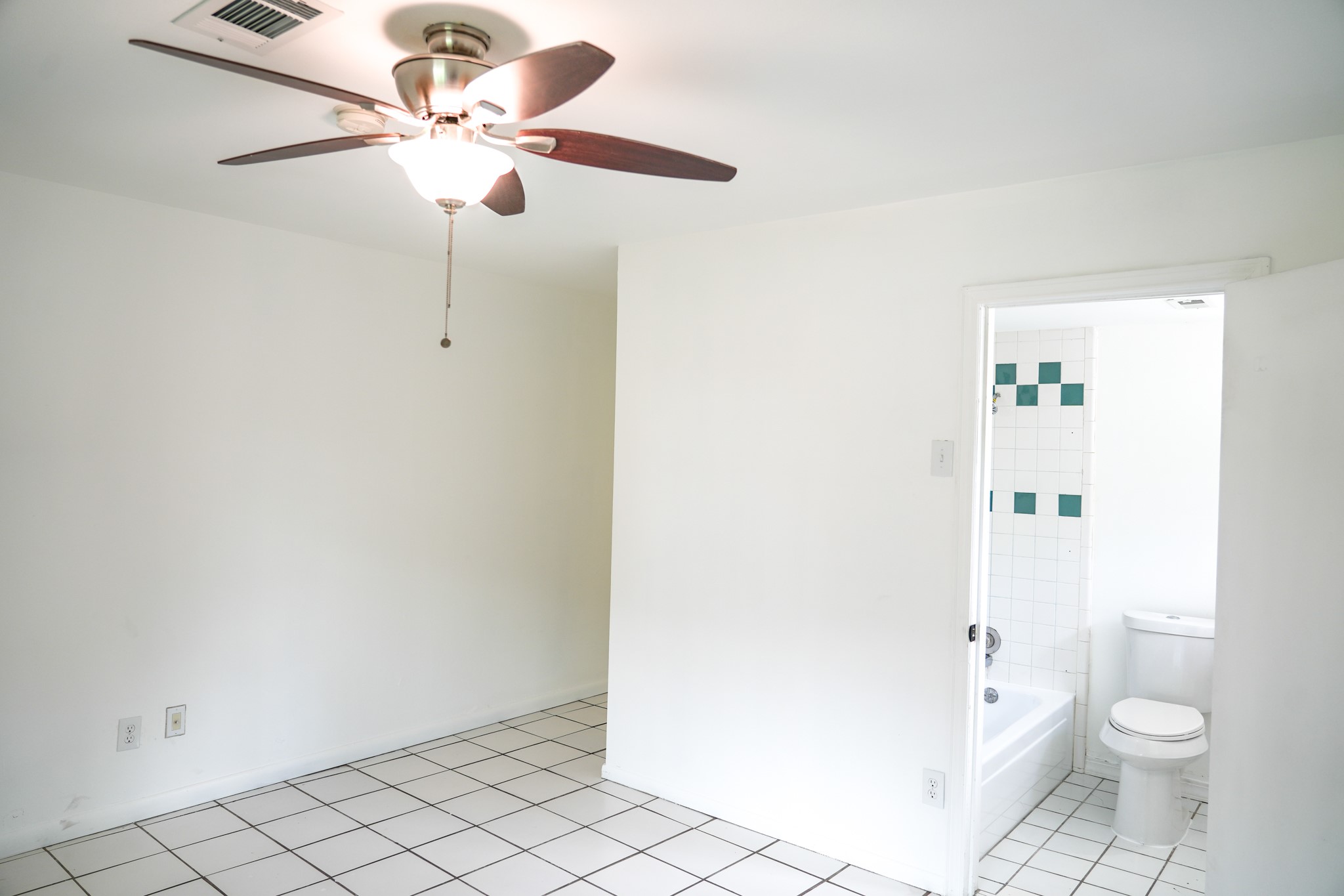 11819 South Ridgewood Circle Houston, TX 77071 - Photo 22 of 31