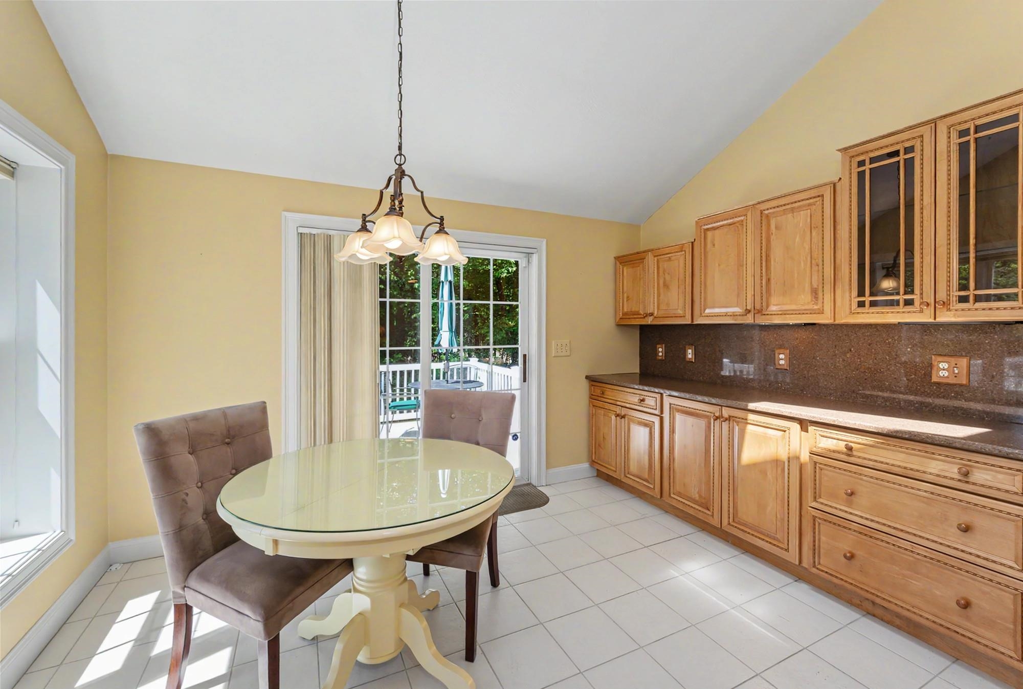 143 Hampton Meadows Hampton, NH 03842 - Photo 17 of 51