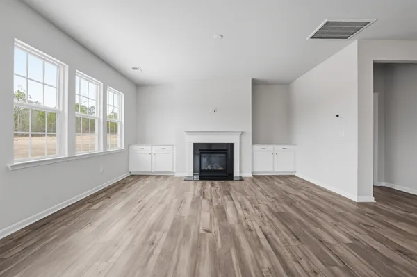 $304,299 | 700 Hadley Place, Enoree, SC 29335