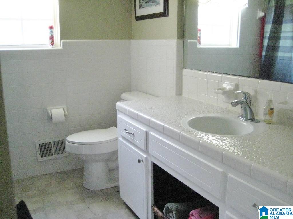 1295 Katherine Street Leeds, AL 35094 - Photo 13 of 18