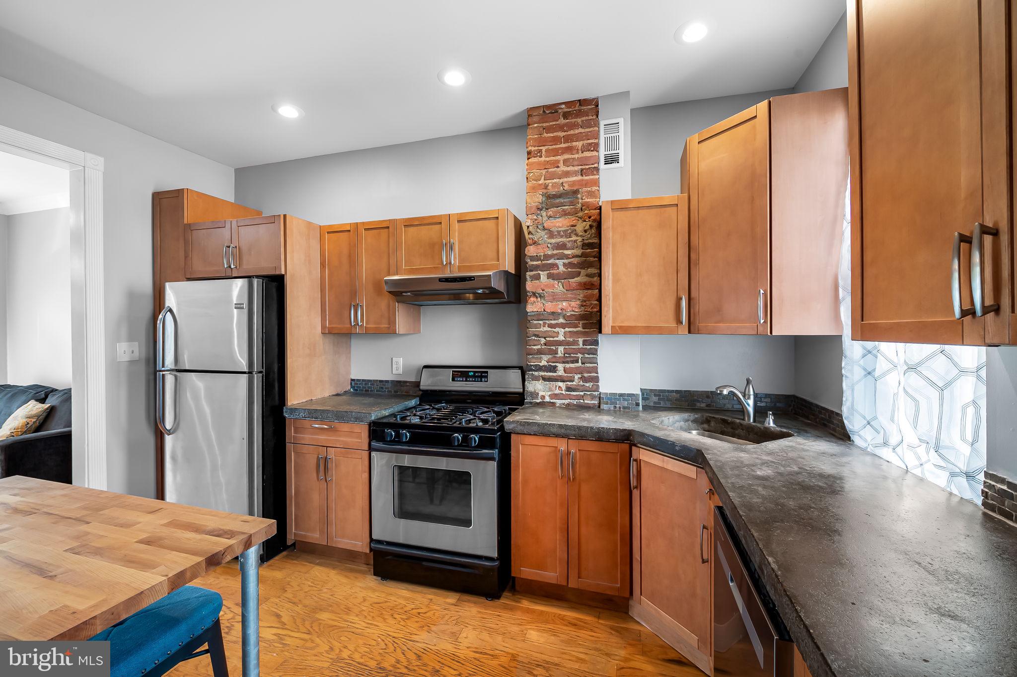 2718 Dillon Street Baltimore, MD 21224 - Photo 14 of 31