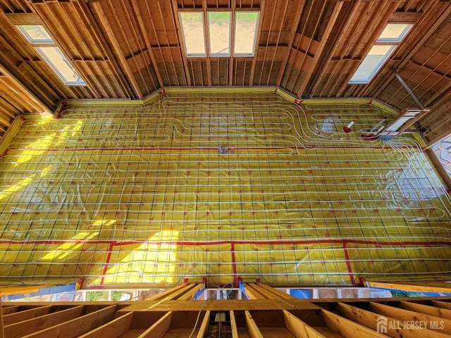 $2,395,000 | 8 Derek Court, Manalapan, NJ 07726