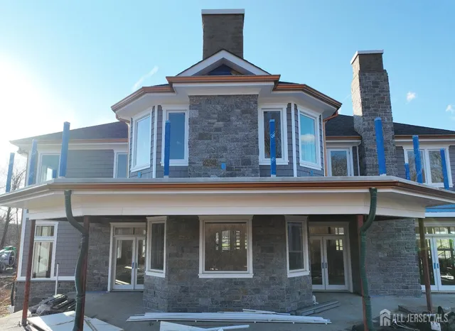 $2,395,000 | 8 Derek Court, Manalapan, NJ 07726