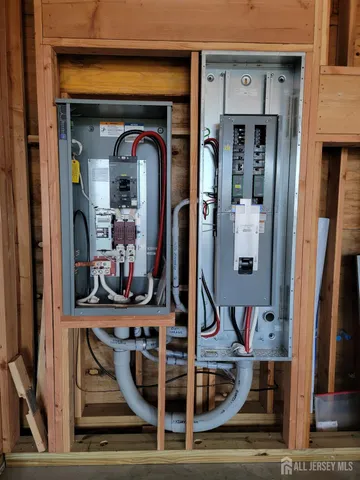 $2,395,000 | 8 Derek Court, Manalapan, NJ 07726