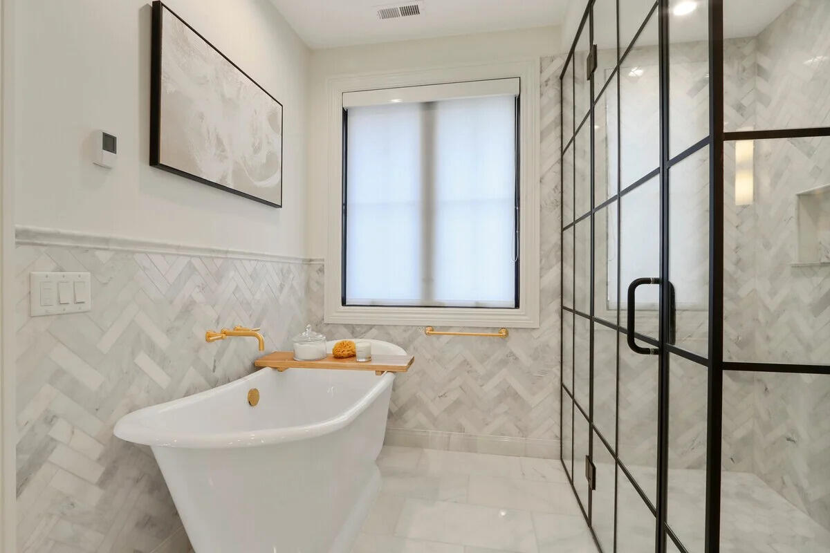 1229 West Main Street Lake Geneva, WI 53147 - Photo 13 of 16 12