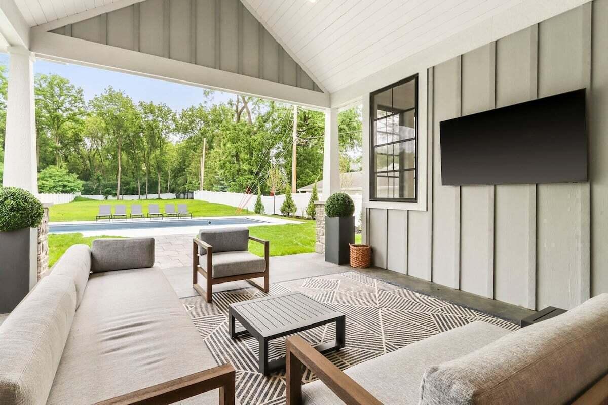 1229 West Main Street Lake Geneva, WI 53147 - Photo 15 of 16 8