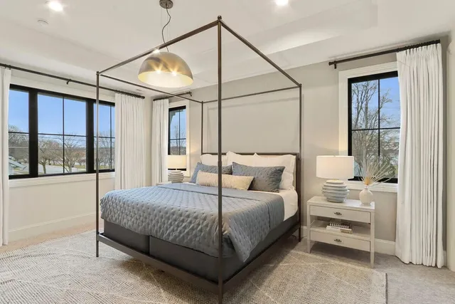 $16,000 | 1229 West Main Street, Lake Geneva, WI 53147