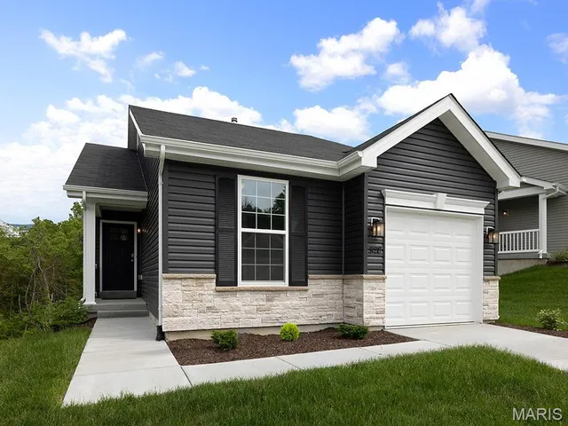 $279,900 | 3128 White Pine Drive, Imperial, MO 63052