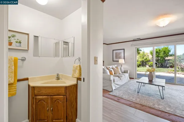 $1,049,000 | 55 Regency Drive, Clayton, CA 94517