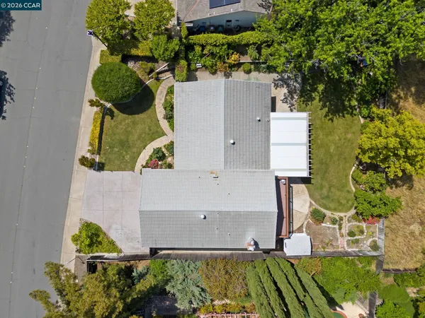 $1,049,000 | 55 Regency Drive, Clayton, CA 94517