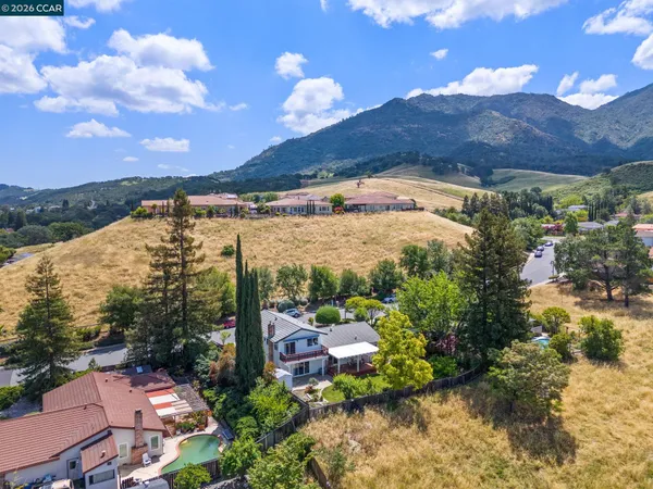 $1,049,000 | 55 Regency Drive, Clayton, CA 94517