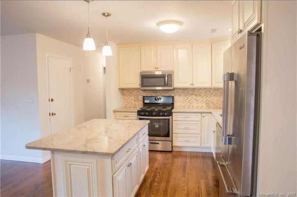 35 Meadow Road Hamden, CT 06514 - Photo 1 of 1 Gallery Image 1