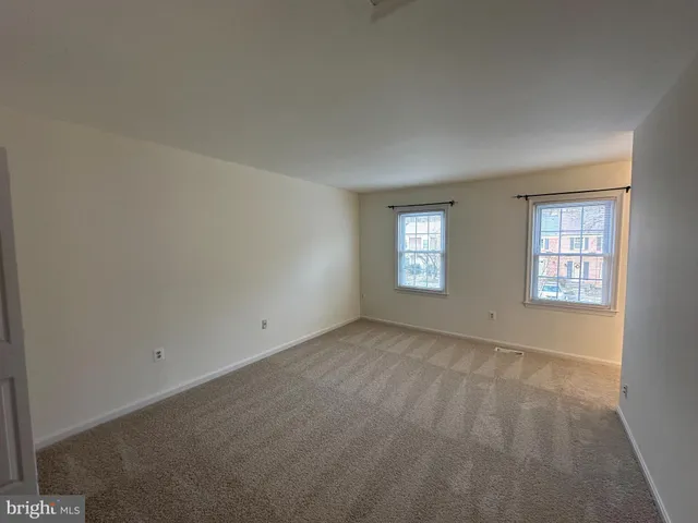 $3,250 | 9655 Masterworks Drive, Vienna, VA 22181