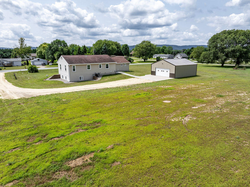 W8324 County Rd Z Onalaska, WI 54650 - Photo 2 of 39 Rear view