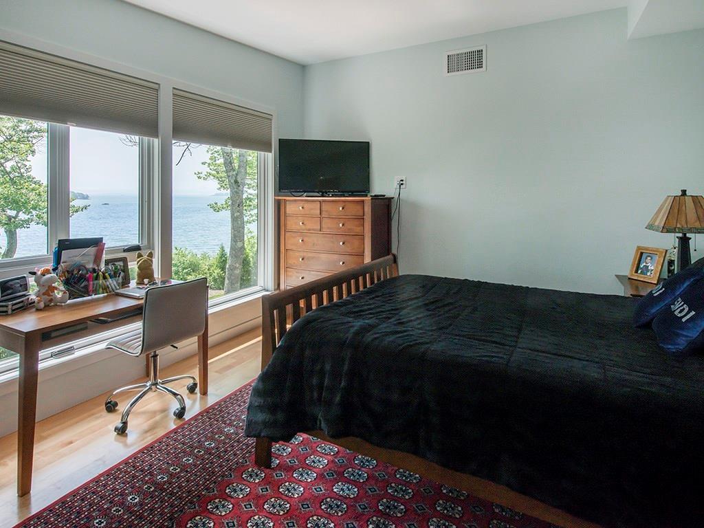 25 Ledge Road Cumberland, ME 04110 - Photo 26 of 35 Photo