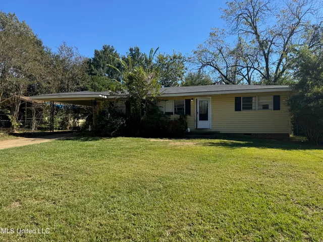 $54,900 | 444 McDowell Park Circle, Jackson, MS 39204