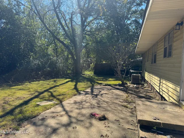 $54,900 | 444 McDowell Park Circle, Jackson, MS 39204