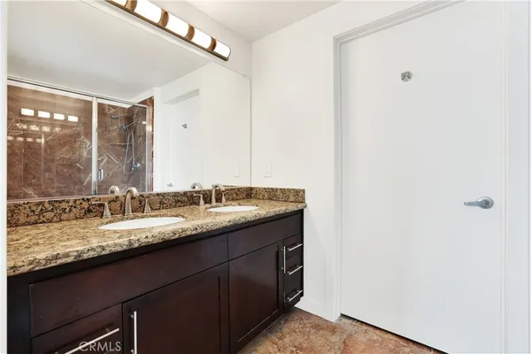 $950,000 | 411 West Seaside Way, Unit 1203, Long Beach, CA 90802