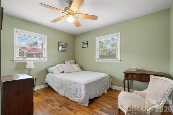 $300,000 | 118 Whitley Road, Morganton, NC 28655