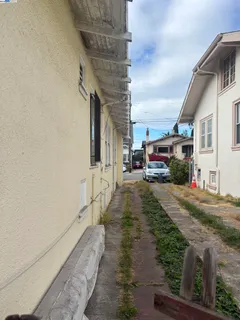 $499,000 | 5226 Belvedere Street, Oakland, CA 94601