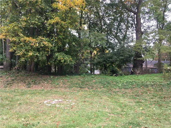 $2,700 | 4 Peachtree Lane, Perinton, NY 14534