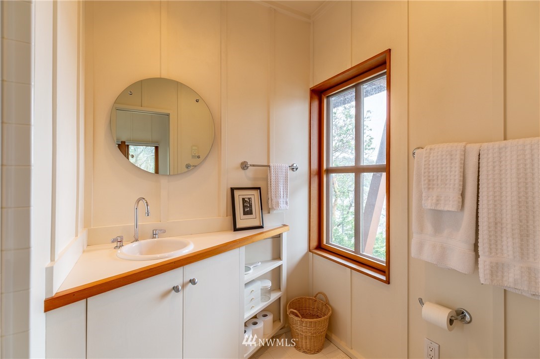 263 Peninsula Road Decatur Island, WA 98221 - Photo 14 of 25